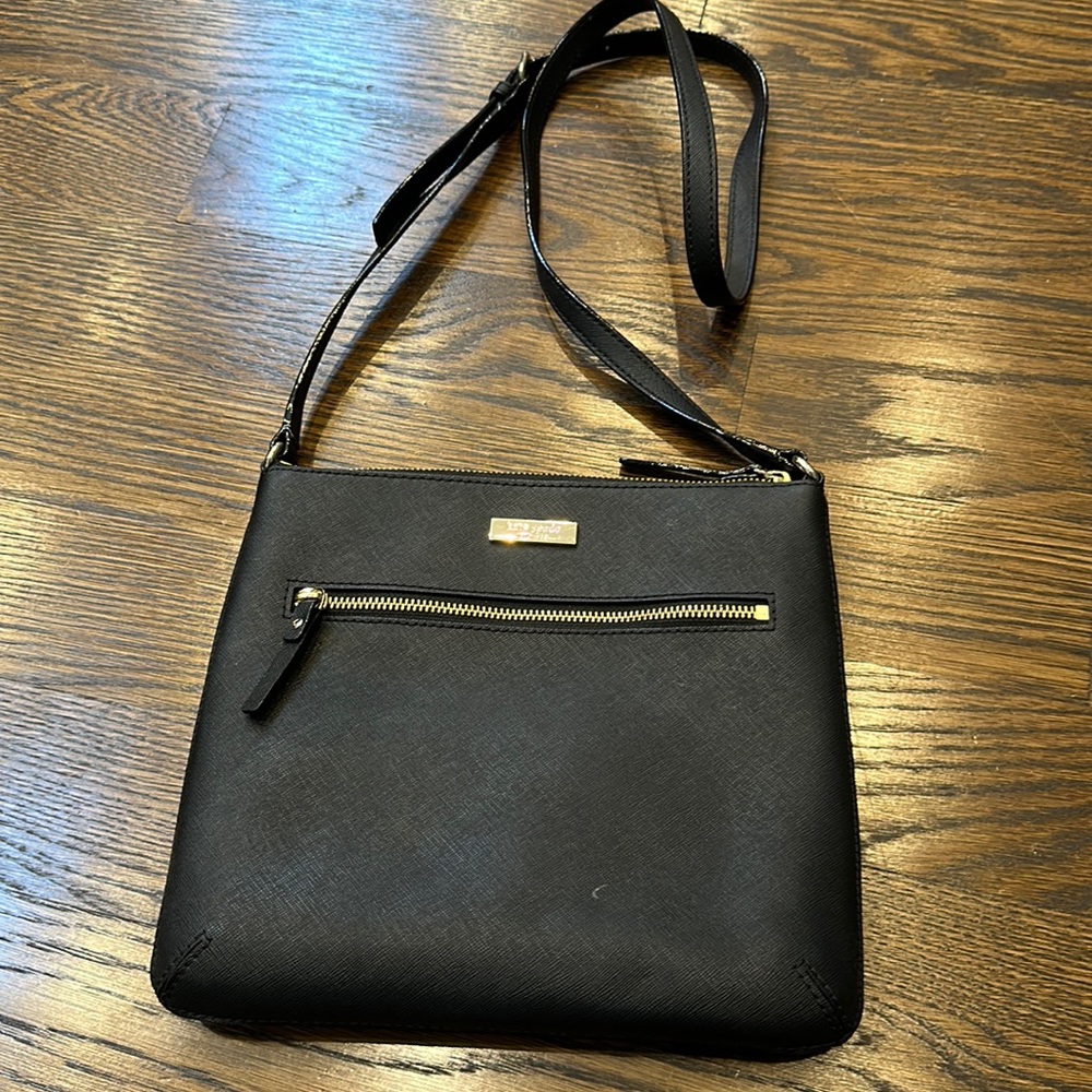 Authentic Kate spade crossbody